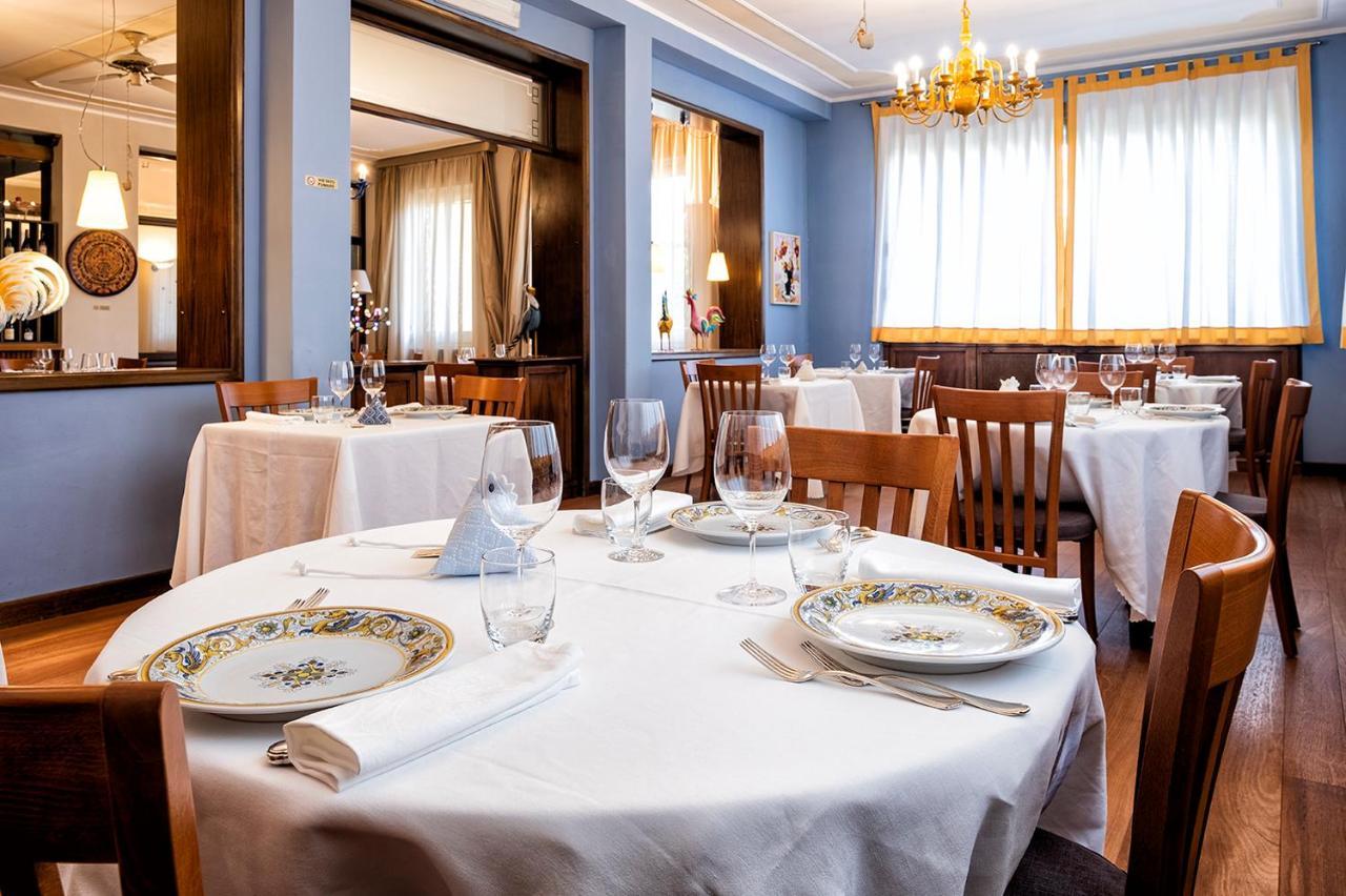 Albergo Cerchi Tortona Buitenkant foto